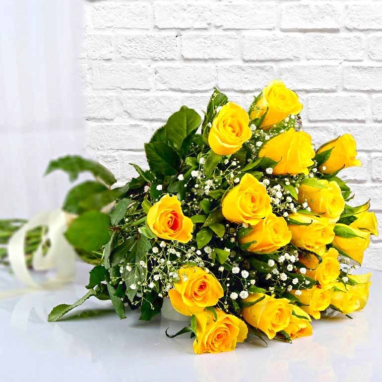Букет желтых роз с днем рождения фото