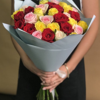 Multi-colored roses 60 cm. Bigger or smaller, select.