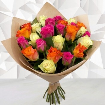 White, orange and pink roses 40 cm. Changeable amount of rose in bouquet.