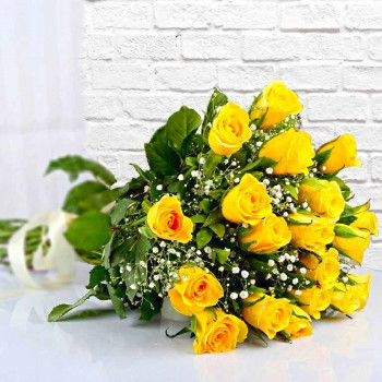 Yellow rose bouquet 50 cm